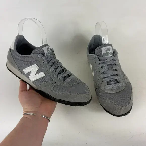 New Balance 402 Sneakers Women's 9 Gray Lace-Up Low Top Running Shoes WL402GR - Picture 1 of 10